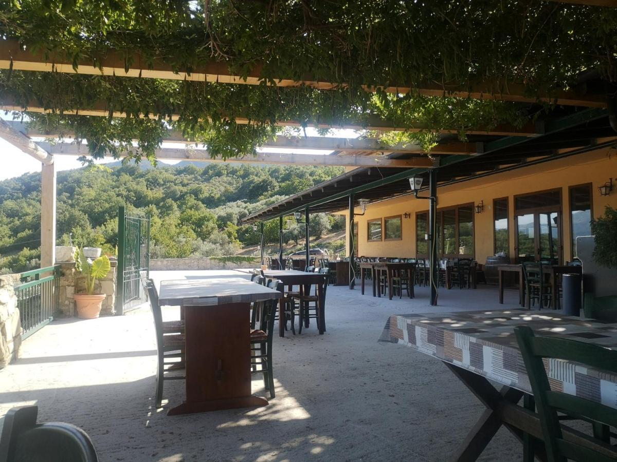 Agriturismo Olimpo Villa Santa Maria  ภายนอก รูปภาพ